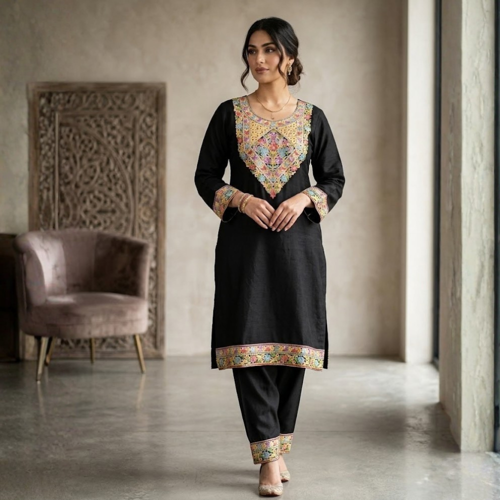 Elegant Jet Black Kashmiri-Style Kurta Set - Image 2