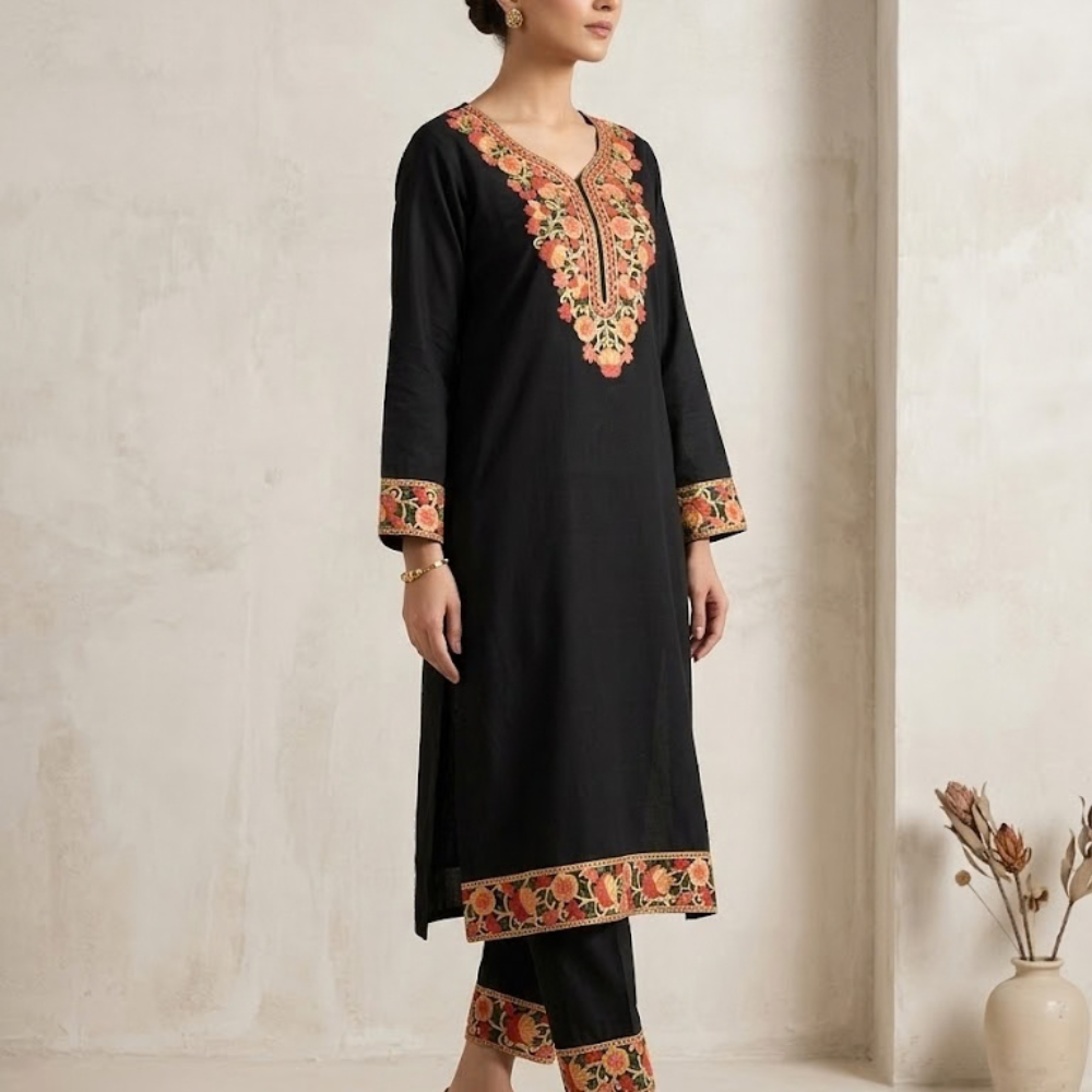 Majestic Amber & Gold Mosaic Embroidered Black Kurta Set - Image 4